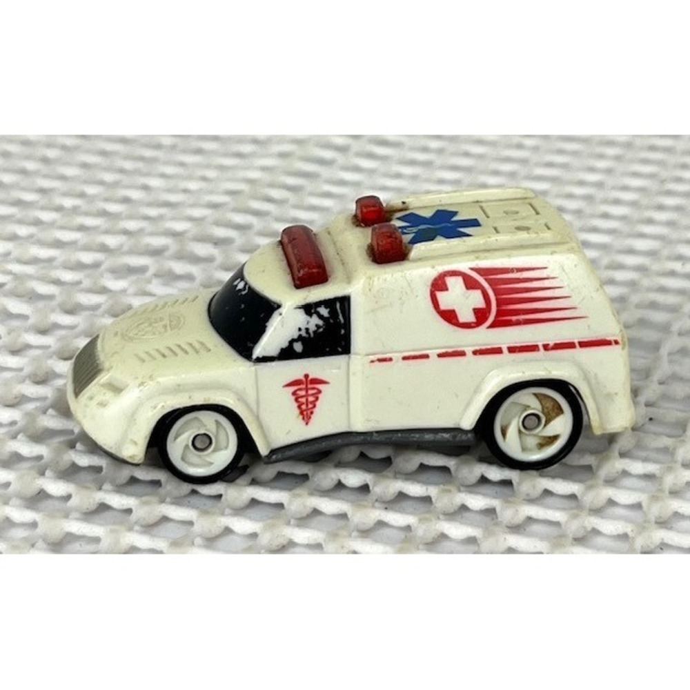 1994 Hot Wheels Ambulance-white Emergency vehicle
